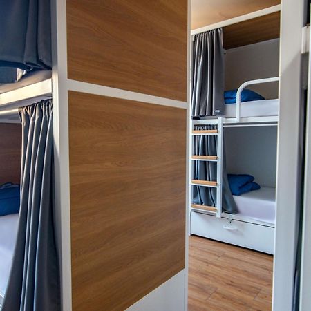 Factory Hostels Barcelona Zewnętrze zdjęcie