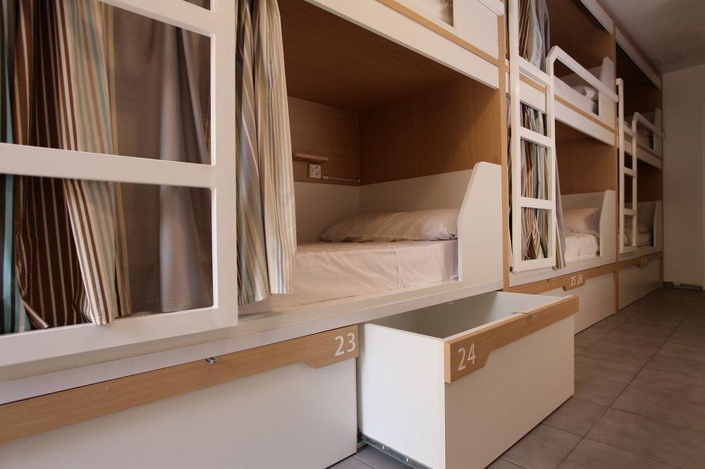 Factory Hostels Barcelona Zewnętrze zdjęcie